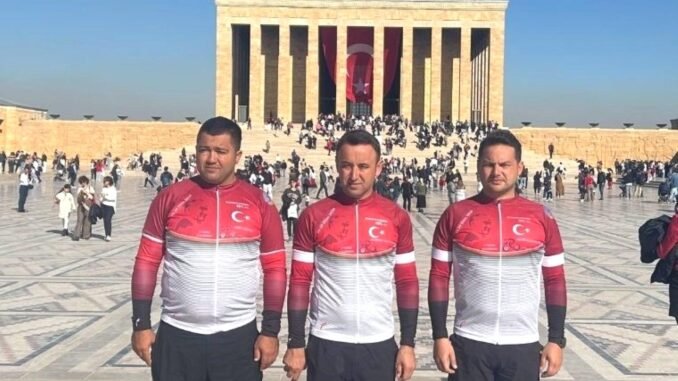fethiyeden-ankaraya-pedal-ceviren-cesur-takim-WhXKCWCL.jpg