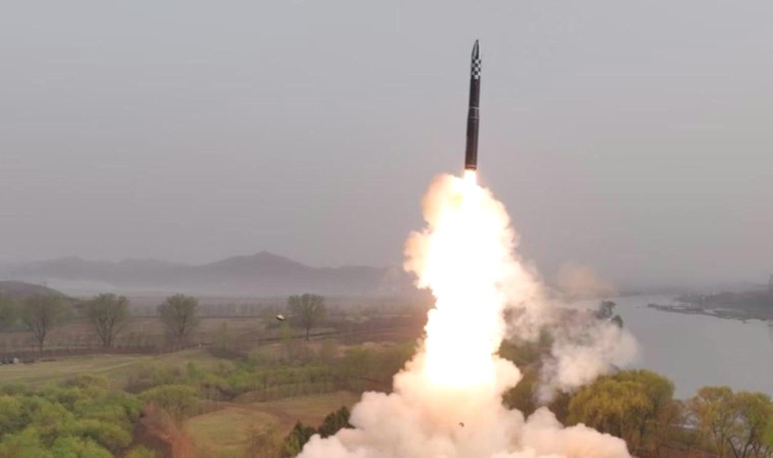 iran-ve-israil-arasindaki-gerilim-fuze-turleri-ve-ozellikleri-JEh9xLzc.jpg