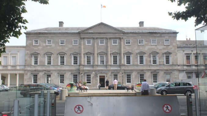 irlandali-politikacilar-cobalt-casusluk-iddialarinin-ardindan-kremlin-baglantilarini-reddetti-f8esQl5I.jpg