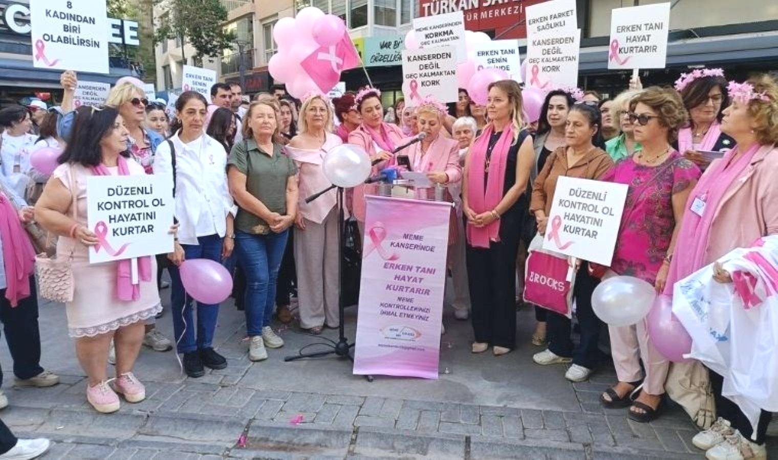 izmirde-meme-kanseri-farkindalik-etkinligi-duzenlendi-4ifcIPRG.jpg izmirde-meme-kanseri-farkindalik-etkinligi-duzenlendi-4ifcIPRG.jpg