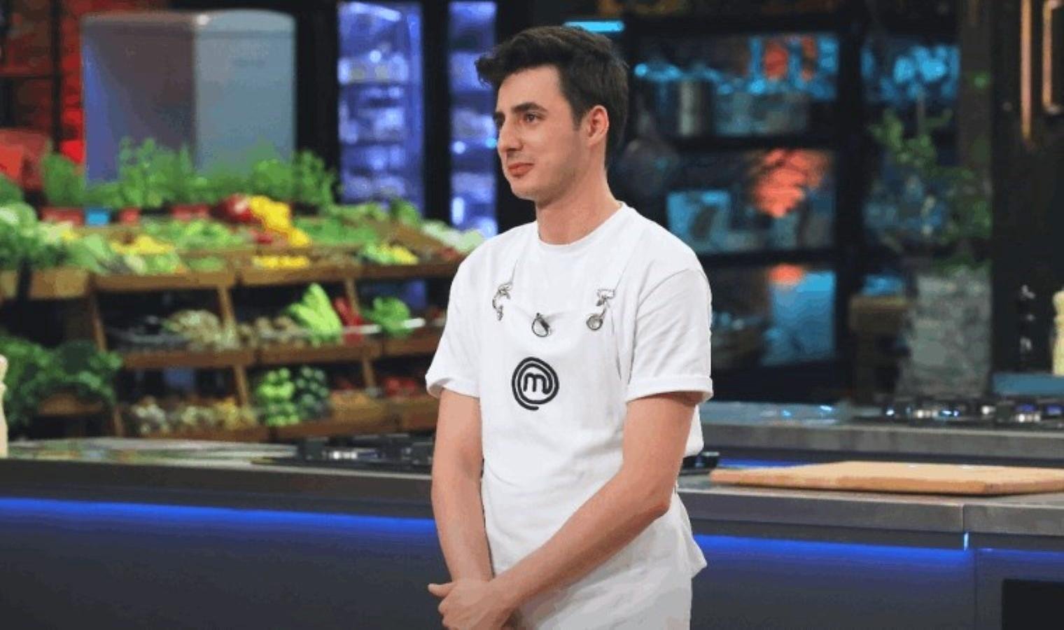 masterchef-turkiye-2024-hakan-dundar-kimdir-ve-yarismadaki-performansi-hCwKtFiR.jpg