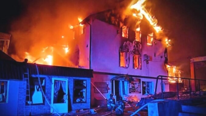 mikolayiv-bolgesinde-rus-fuze-saldirilari-altyapi-tesisleri-ve-sivil-kaybi-5hAjLfcL.jpg