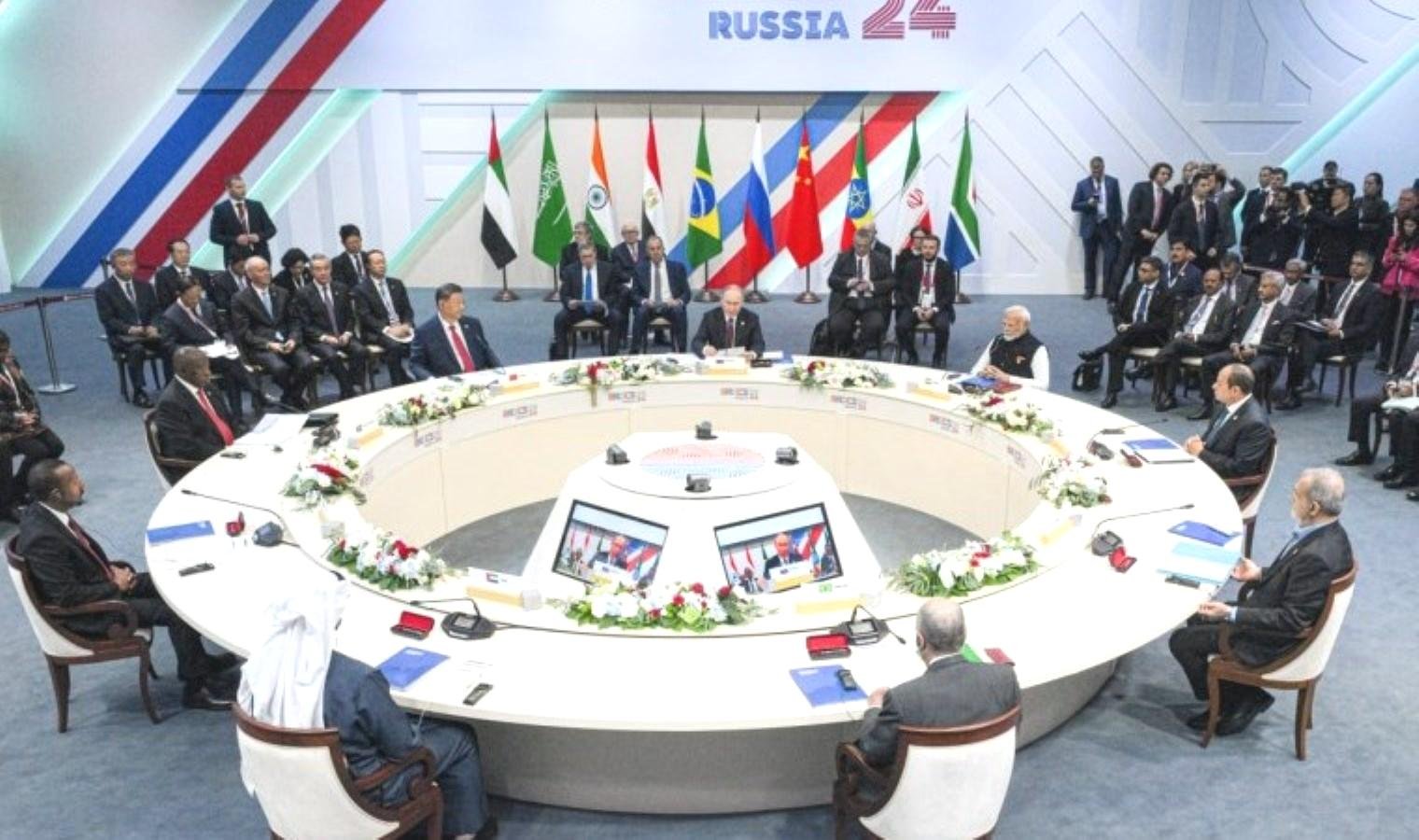 putinin-brics-aciklamalari-ve-orta-dogudaki-gelismeler-vBtb9MGT.jpg putinin-brics-aciklamalari-ve-orta-dogudaki-gelismeler-vBtb9MGT.jpg