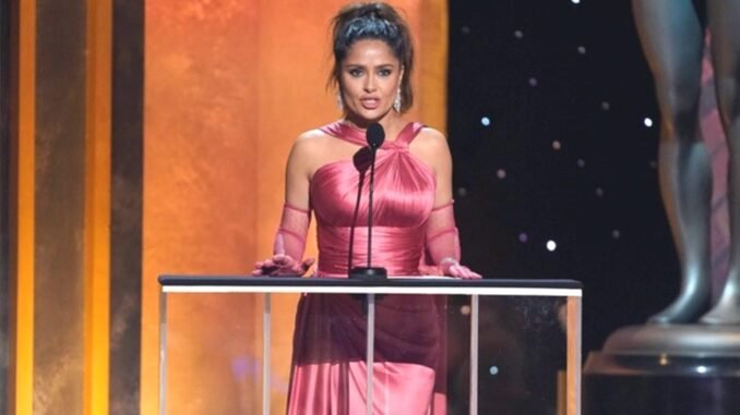 salma-hayekten-para-kazanma-baskisi-ve-zenginlikle-ilgili-aciklamalar-nKDVU7MY.jpg