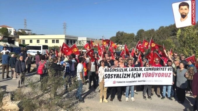tkp-izmir-il-orgutunden-tarikatlara-karsi-yuruyus-XSs9Eulj.jpg