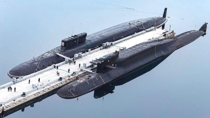 vladimir-putin-nato-ile-gerginliklerin-arttigi-bir-donemde-genis-capli-nukleer-yanit-tatbikatlarini-denetliyor-i8Yjr7Gb.jpg