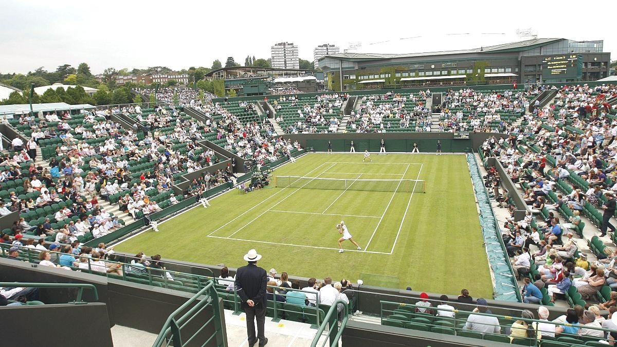 wimbledonin-degerli-hatipleri-elektronik-sistemle-degistirilecek-2qFL4YXN.jpg