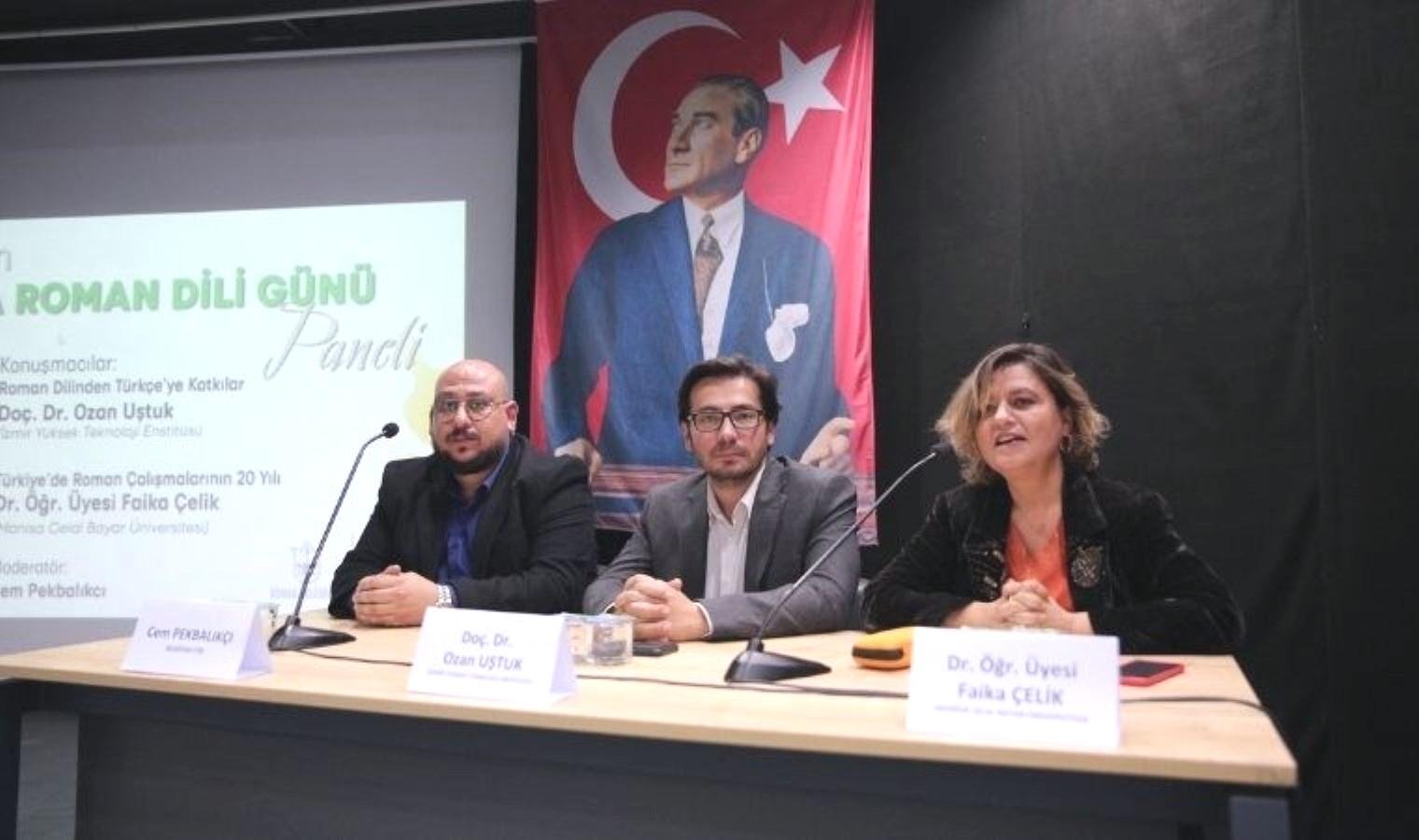 5-kasim-dunya-roman-dili-gunu-paneli-konakta-kutlandi-1qZKR6CQ.jpg