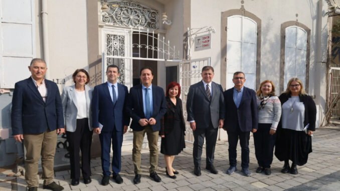 İzmir’de Sağlıkta Yeni İş Birliği Dönemi Başlıyor