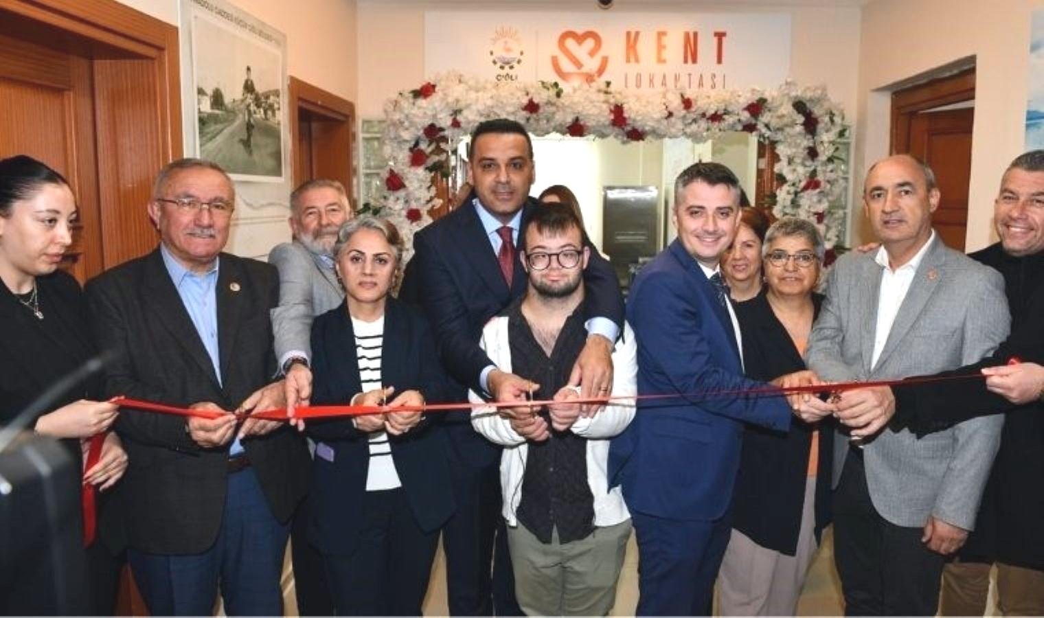 cigli-belediyesinden-kent-lokantasi-projesi-SSOYOqvi.jpg