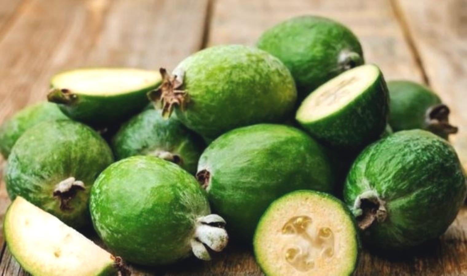 feijoa-meyvesi-faydalari-ve-tuketim-yontemleri-NLGq8pP5.jpg