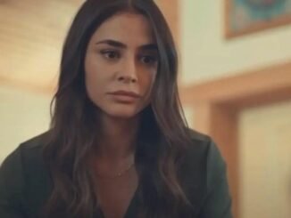 Fenerbahçeli Samet Akaydın ve Hazal Çağlar'ın Aşkı - Merhaba İzmir