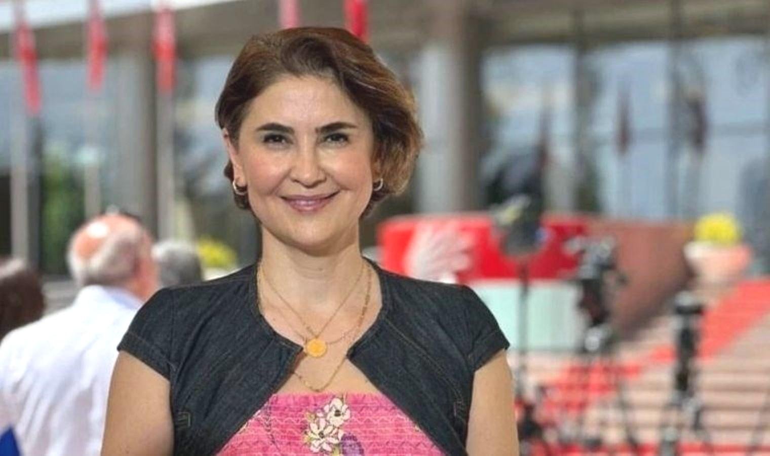 hilal-koylu-gazeteci-yazar-ve-siyaset-yorumcusu-tipl5j2t.jpg hilal-koylu-gazeteci-yazar-ve-siyaset-yorumcusu-tipl5j2t.jpg