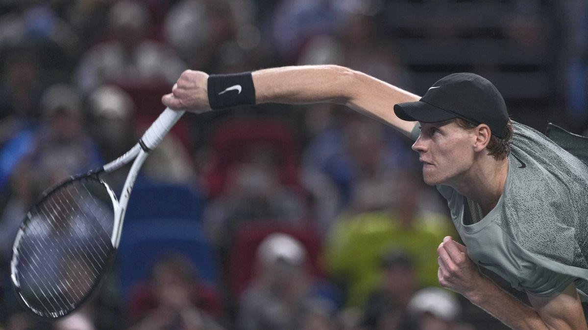 italyan-jannik-sinner-suudi-arabistandaki-en-buyuk-tenis-macindan-kazanc-elde-etti-xc453A71.jpg
