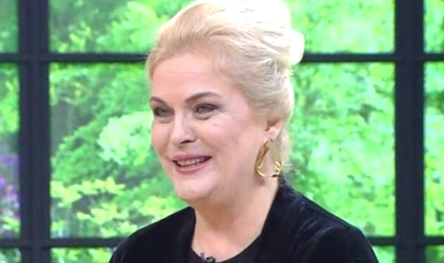 nurseli-idizden-tiyatroda-kazanc-aciklamalari-1iZXmUvP.jpg nurseli-idizden-tiyatroda-kazanc-aciklamalari-1iZXmUvP.jpg