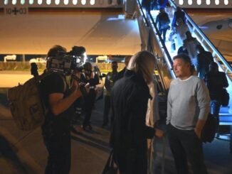 Robert Habeck'in Lizbon'daki Uçak Arızası - Merhaba İzmir
