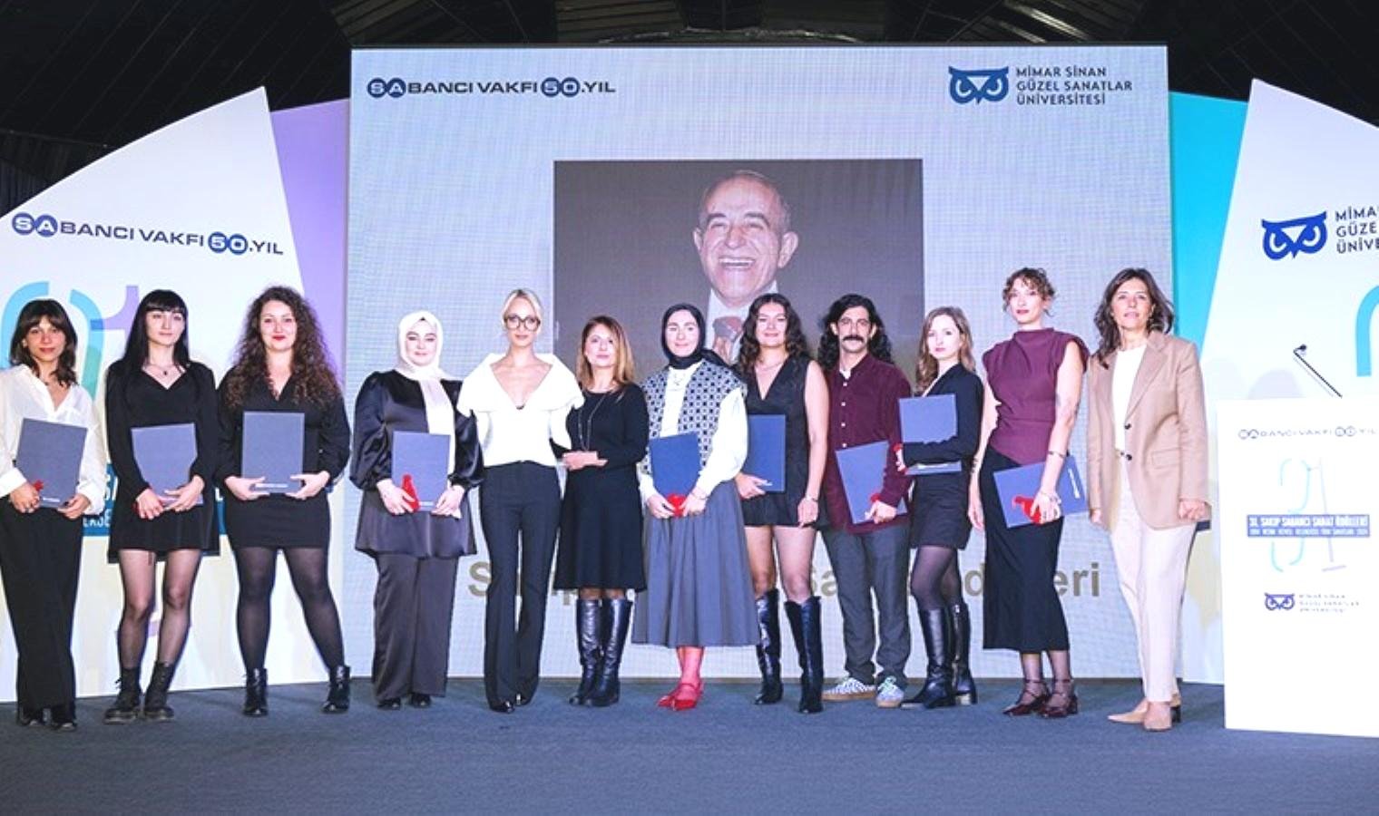 sakip-sabanci-sanat-odulleri-toreni-qCSVeWFZ.jpg sakip-sabanci-sanat-odulleri-toreni-qCSVeWFZ.jpg