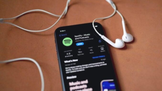spotify-aylik-aktif-kullanici-sayisini-640-milyona-ulastirdi-sz6iccDh.jpg