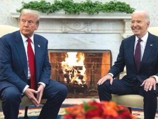 Trump, Biden ile Toplantı İçin Washington'a Dönüyor, Sorunsuz Geçiş Vaadinde Bulunuyor - Merhaba İzmir