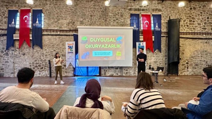 İzmir'de Duygusal Okuryazarlık Atölyesi Tamamlandı
