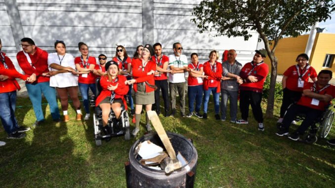 İzmir'den İlham Veren Buluşma 'İyiliğe Yolculuk' Temalı Engelsiz İzcilik Kampı