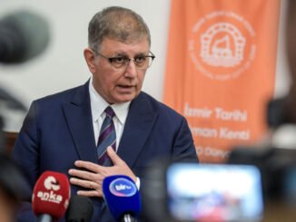 Başkan Tugay'dan İnciraltı Planlarına Yapıcı Yaklaşım - Merhaba İzmir