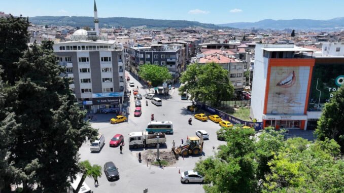 Buca Üçkuyular Meydanı’na Yeni Trafik Düzeni Geliyor