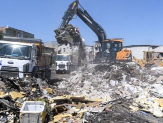 Buca'da Bin 100 Ton Çöp Temizlendi - Merhaba İzmir