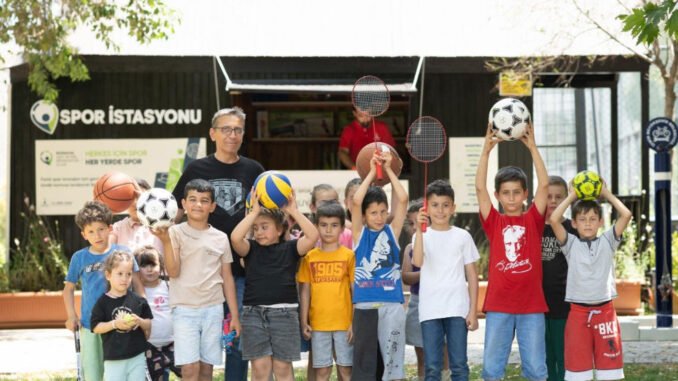 İzmir'de Spor İstasyonları Projesi Büyüyor