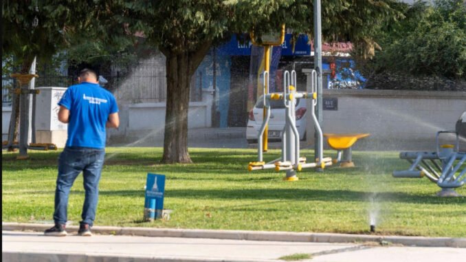 İzmir'in Park ve Bahçelerinde Akıllı Sulama Dönemi
