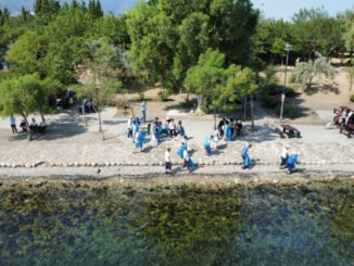 İzmir’de Çakalburnu Lagünü’nde Çevre Temizliği Etkinliği - Merhaba İzmir