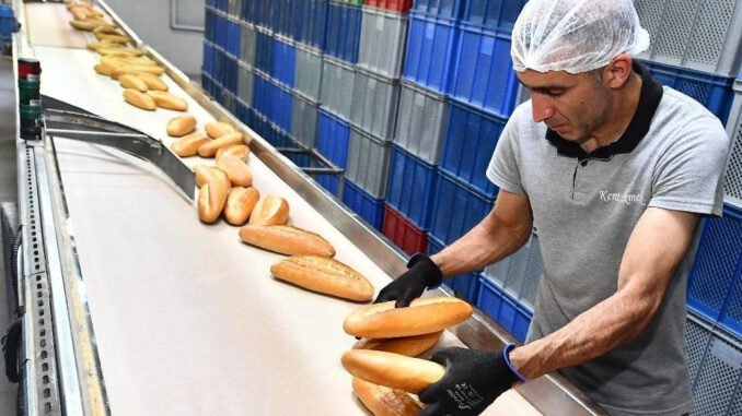 İzmir’de Ekmeğe Zam, Halk Ekmek Fiyatı Sabit