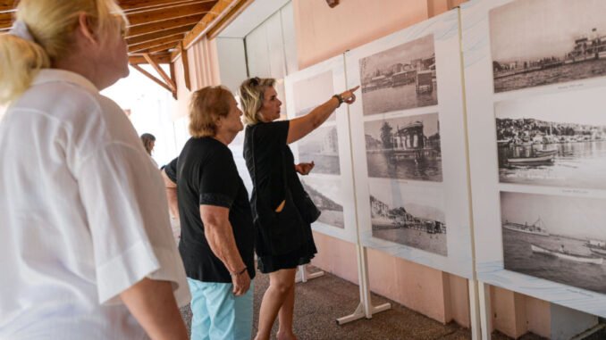 İzmir'de Nostaljik Bir Sergi 'İzmir'de Eski Bir Yaz