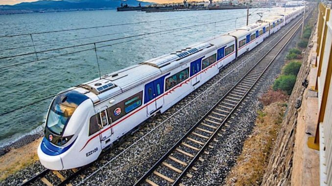 Tugay'dan TCDD'ye Net Çağrı, 'İZBAN'ı Bize Devredin, Parası Hazır!'