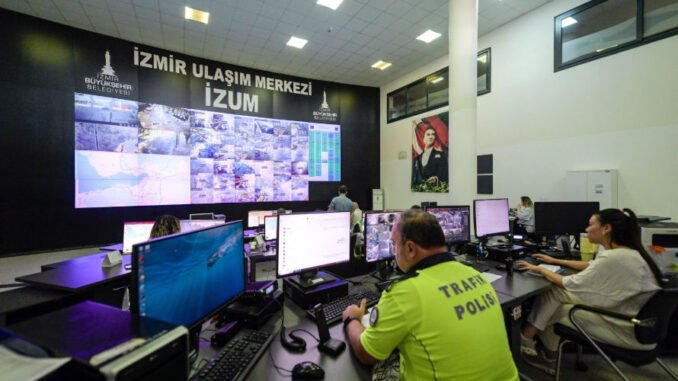 İZUM, Yeni Eğitim Yılında Kesintisiz Ulaşım İçin Seferber Oldu