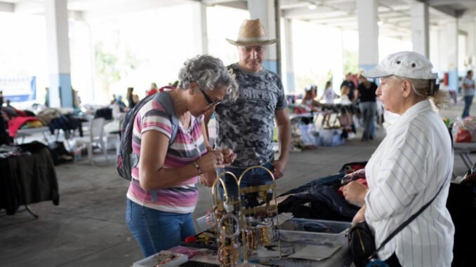 İzmir’de ’İkinci El Pazarı’ Projesi Tüm Hızıyla Yayılıyor
