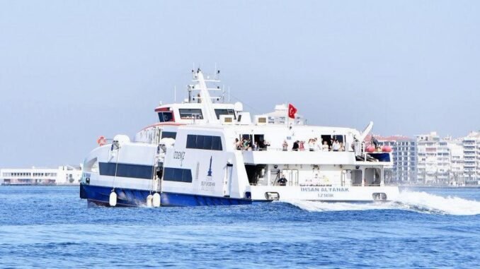 İzmir’de Nergis Kokulu Yolculuk: İZDENİZ’den Festival Seferleri - Merhaba İzmir