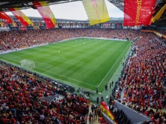 Göztepe'nin Sol Kanat Hamlesi - Merhaba İzmir