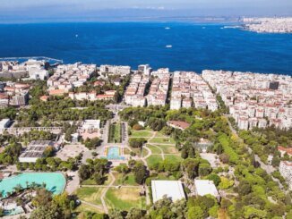 İzmir Kent Rehberi Güncellendi: Şehre Dair Tüm Bilgiler Tek Çatı Altında - Merhaba İzmir
