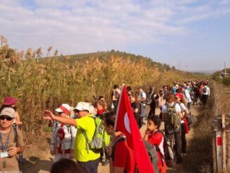 İzmir’de 250 Genç Doğayla Buluştu, 200 Kadın Tarihi Keşfetti - Merhaba İzmir
