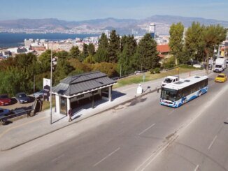 İzmir’de Deniz Manzarasıyla Buluşan Yeni Nesil Durak Açıldı - Merhaba İzmir