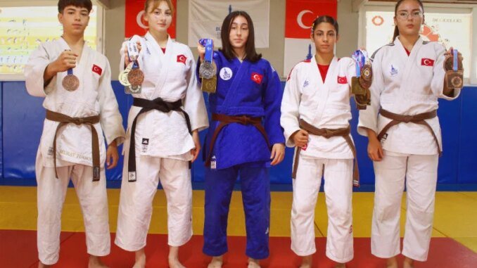 İzmirli Genç Judocuların Olimpiyat Madalyası Yolculuğu - Merhaba İzmir
